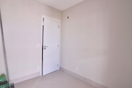 Apartamento à venda com 83m², 3 quartos e 1 vagaQuarto 2