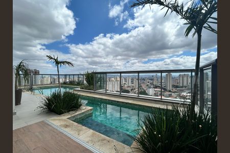 Apartamento à venda com 83m², 3 quartos e 1 vagaPiscina