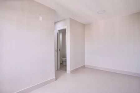 Apartamento à venda com 83m², 3 quartos e 1 vagaQuarto 1