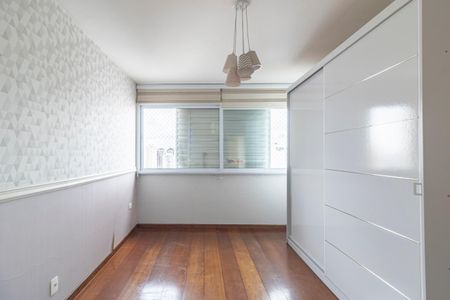 Apartamento à venda com 168m², 3 quartos e 2 vagasQuarto 2