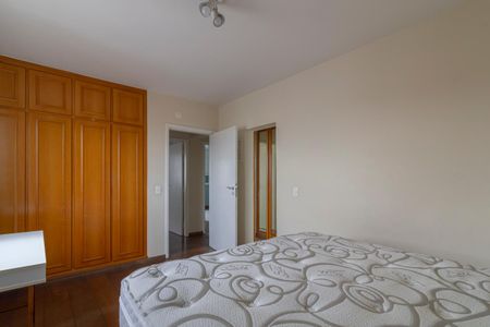 Apartamento à venda com 168m², 3 quartos e 2 vagasQuarto Suíte