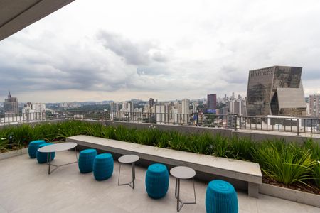 Studio para alugar com 24m², 1 quarto e sem vaga Studio para alugar com 24m², 1 quarto e sem vagaÁrea comum - Terraço