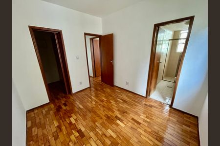 Apartamento para alugar com 118m², 3 quartos e 1 vaga