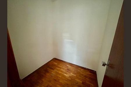 Apartamento para alugar com 118m², 3 quartos e 1 vaga