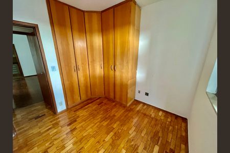 Apartamento para alugar com 118m², 3 quartos e 1 vaga