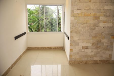 Apartamento para alugar com 2 quartos, 46m² em Jardim das Margaridas, Salvador