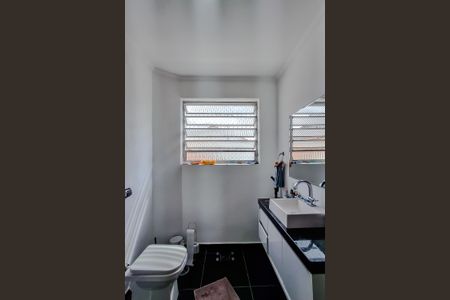 Apartamento à venda com 80m², 2 quartos e sem vaga Apartamento à venda com 80m², 2 quartos e sem vagaBanheiro