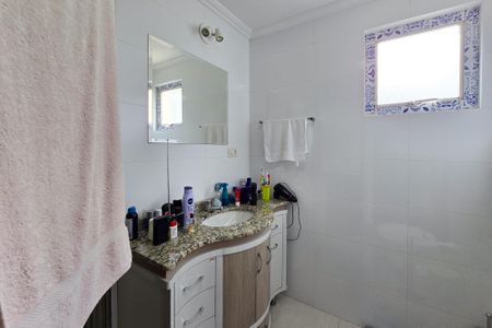 Apartamento à venda com 118m², 2 quartos e 2 vagas Apartamento à venda com 118m², 2 quartos e 2 vagasBanheiro Social