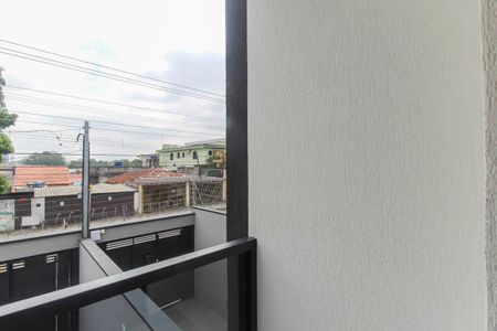 Casa à venda com 80m², 2 quartos e 2 vagas