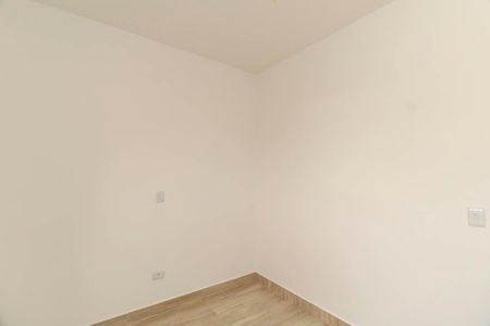 Casa à venda com 80m², 2 quartos e 2 vagas