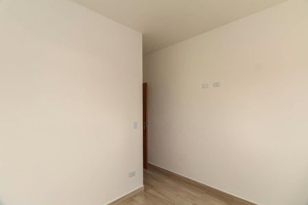 Casa à venda com 80m², 2 quartos e 2 vagas