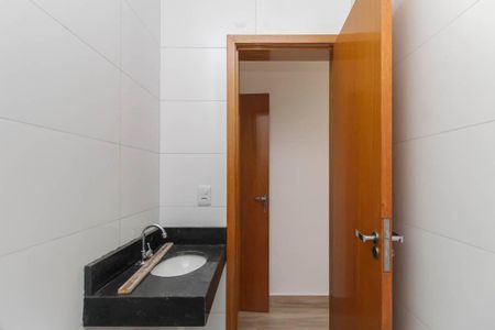 Casa à venda com 80m², 2 quartos e 2 vagas