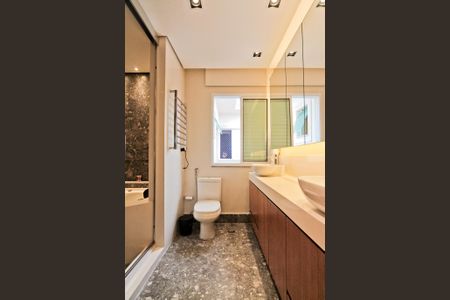 Casa à venda com 200m², 3 quartos e 2 vagas