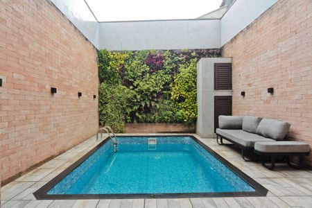 Casa à venda com 200m², 3 quartos e 2 vagas