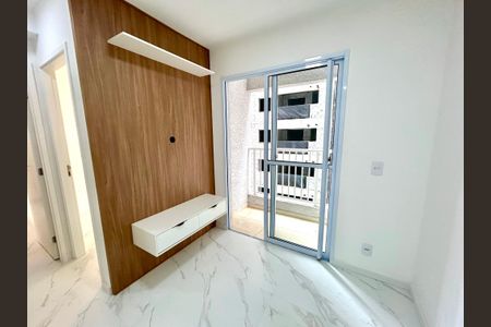 Sala de apartamento para alugar com 2 quartos, 44m² em Picanço, Guarulhos