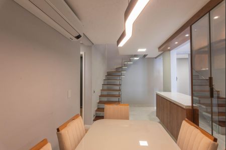 Apartamento à venda com 123m², 3 quartos e 2 vagasSala