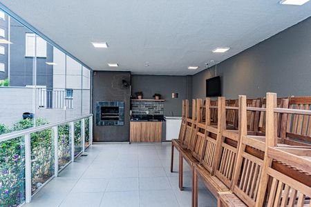 Apartamento para alugar com 41m², 2 quartos e sem vagaÁrea comum - Churrasqueira