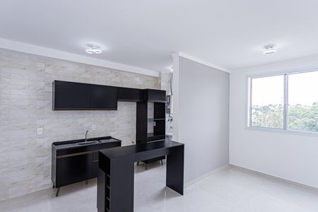 Sala de apartamento para alugar com 2 quartos, 41m² em Loteamento City Jaragua, São Paulo