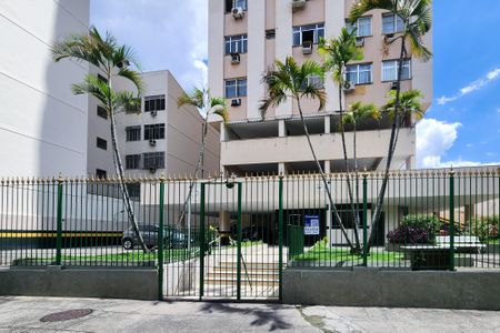 Apartamento para alugar com 53m², 1 quarto e 1 vaga Apartamento para alugar com 53m², 1 quarto e 1 vagaFachada