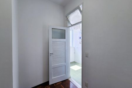 Apartamento para alugar com 53m², 1 quarto e 1 vaga Apartamento para alugar com 53m², 1 quarto e 1 vagaQuarto de Serviço