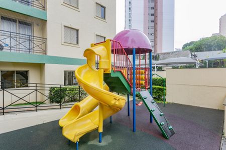Apartamento à venda com 67m², 3 quartos e 1 vagaÁrea comum - Playground