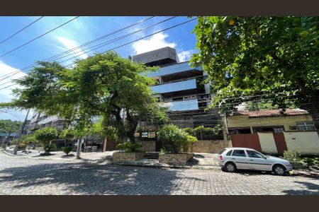 Apartamento para alugar com 92m², 2 quartos e 1 vagaFachada