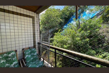 Apartamento para alugar com 92m², 2 quartos e 1 vagaVaranda