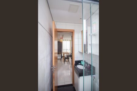 Apartamento à venda com 49m², 2 quartos e 1 vagaBanheiro Social