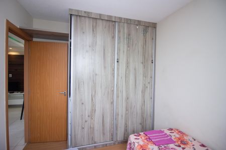 Quarto 2 de apartamento à venda com 2 quartos, 49m² em Chácara Cotia, Contagem