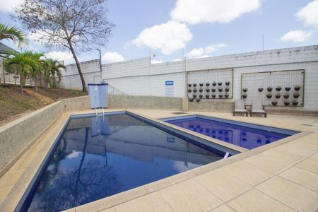 Apartamento à venda com 49m², 2 quartos e 1 vagaÁrea comum - Piscina