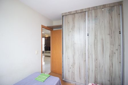 Apartamento à venda com 49m², 2 quartos e 1 vagaQuarto 2