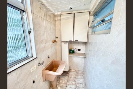 Apartamento para alugar com 85m², 3 quartos e sem vaga Apartamento para alugar com 85m², 3 quartos e sem vagaLavanderia