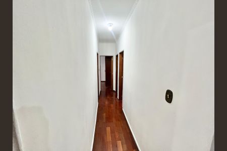 Apartamento para alugar com 85m², 3 quartos e sem vaga Apartamento para alugar com 85m², 3 quartos e sem vagaCorredor
