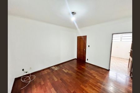 Apartamento para alugar com 85m², 3 quartos e sem vaga Apartamento para alugar com 85m², 3 quartos e sem vagaSala