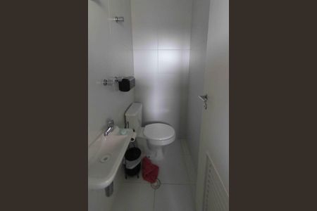Apartamento à venda com 156m², 3 quartos e 2 vagasBanheiro de Serviço