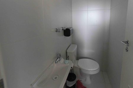 Apartamento à venda com 156m², 3 quartos e 2 vagasBanheiro de Serviço