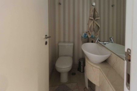 Apartamento à venda com 156m², 3 quartos e 2 vagasLavabo