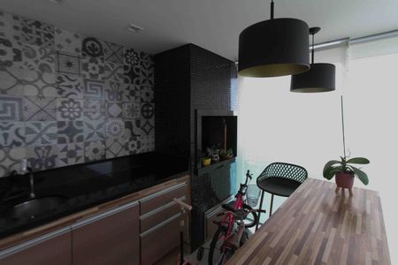 Apartamento à venda com 156m², 3 quartos e 2 vagasVaranda