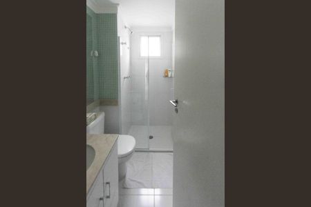 Apartamento à venda com 156m², 3 quartos e 2 vagasBanheiro da Suite 02