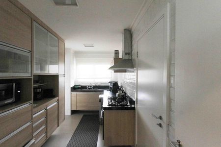 Apartamento à venda com 156m², 3 quartos e 2 vagasCozinha