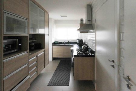 Apartamento à venda com 156m², 3 quartos e 2 vagasCozinha