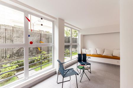 Studio para alugar com 26m², 1 quarto e sem vaga Studio para alugar com 26m², 1 quarto e sem vagaHall de Entrada