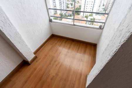Apartamento para alugar com 41m², 2 quartos e 1 vagaVaranda