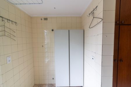 Apartamento para alugar com 82m², 3 quartos e 1 vagaÁrea de Serviço