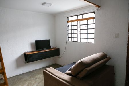 Sala de kitnet/studio para alugar com 1 quarto, 30m² em Vila Indiana, São Paulo