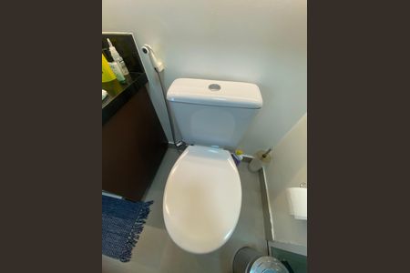 Studio para alugar com 38m², 1 quarto e 1 vaga Studio para alugar com 38m², 1 quarto e 1 vagaBanheiro