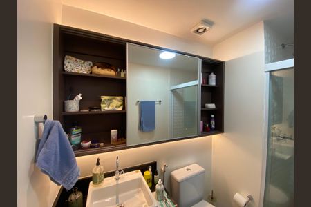 Studio para alugar com 38m², 1 quarto e 1 vaga Studio para alugar com 38m², 1 quarto e 1 vagaBanheiro