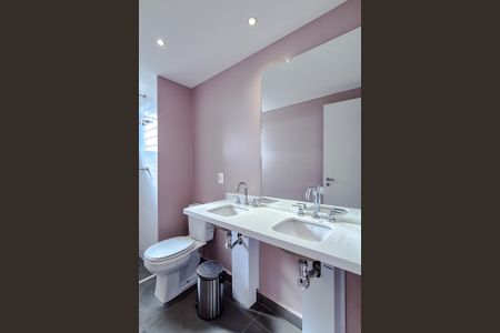 Apartamento para alugar com 127m², 3 quartos e 2 vagas Apartamento para alugar com 127m², 3 quartos e 2 vagasBanheiro da Suíte