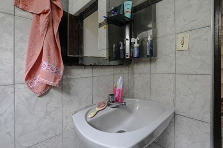 Casa para alugar com 360m², 4 quartos e 3 vagasBanheiro