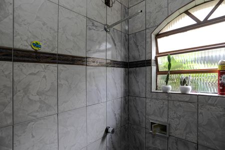 Casa para alugar com 360m², 4 quartos e 3 vagasBanheiro